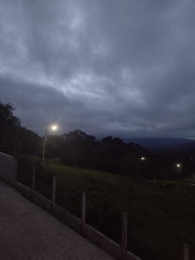 Chale Da Pinha Seu Refugio Na Montanha Santo Antonio do Pinhal